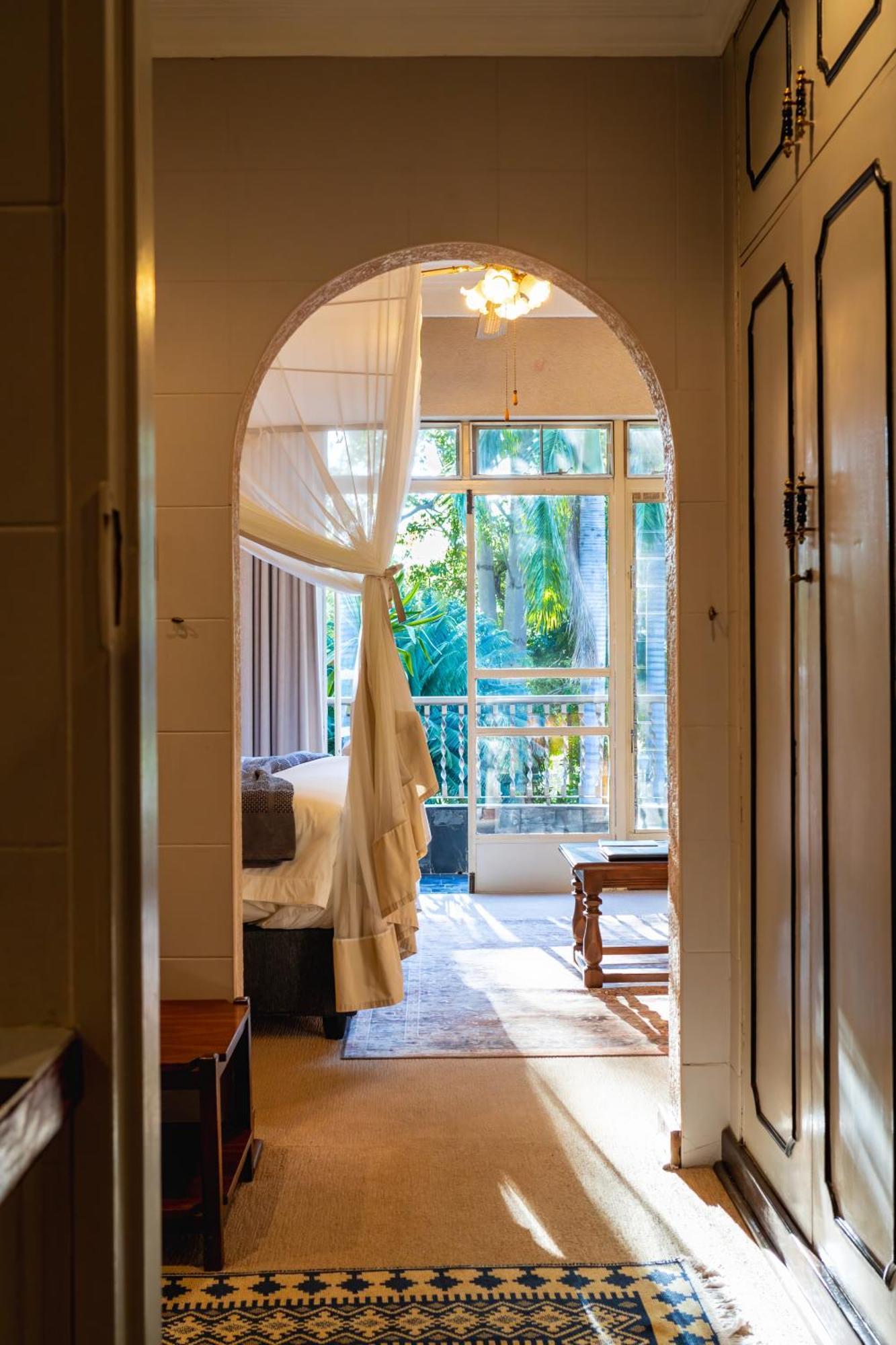 The Victorian Manor Bed and Breakfast Καταρράκτες Βικτωρίας Εξωτερικό φωτογραφία